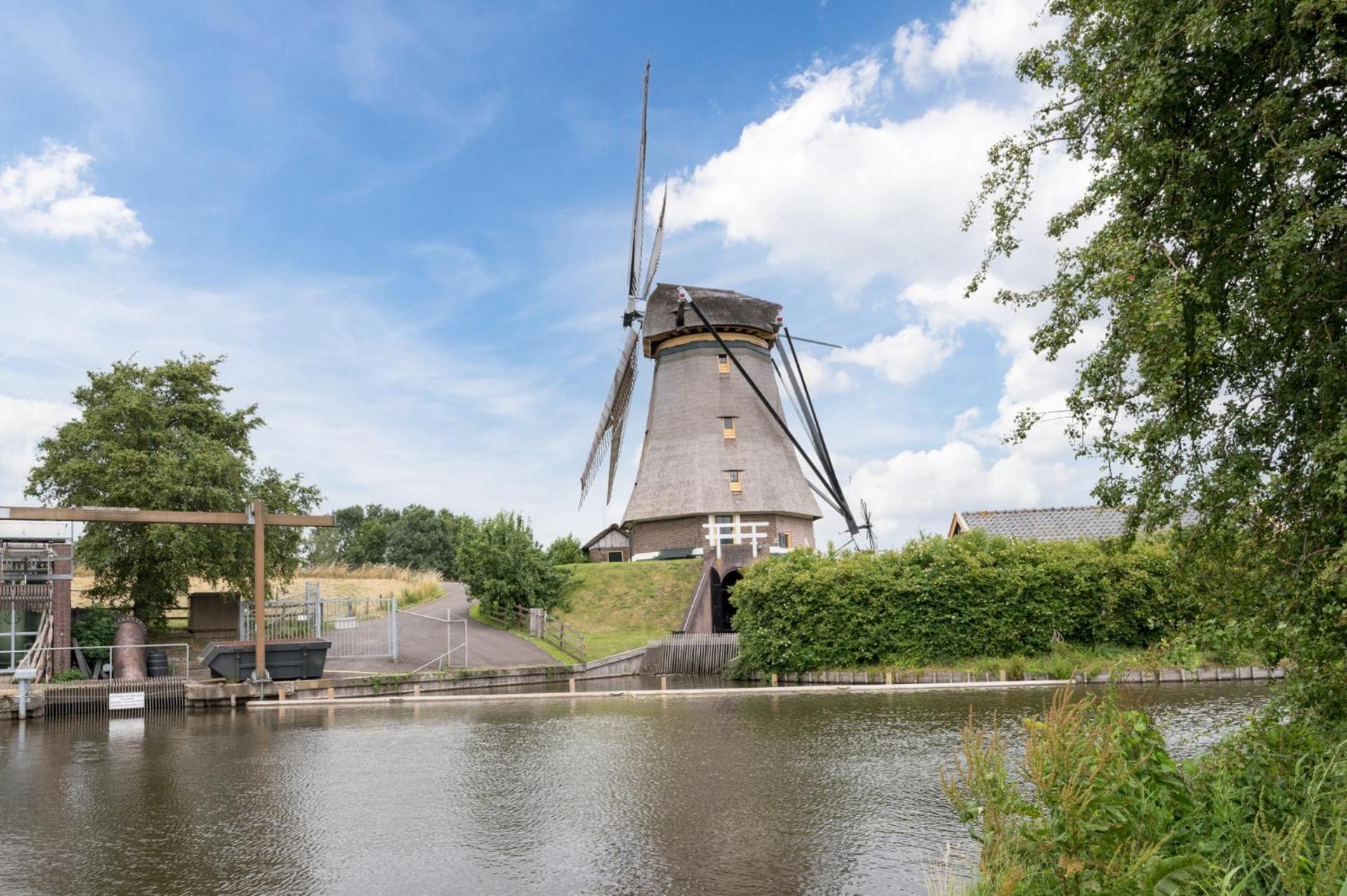 Hotel Chariot Aalsmeer Exterior foto